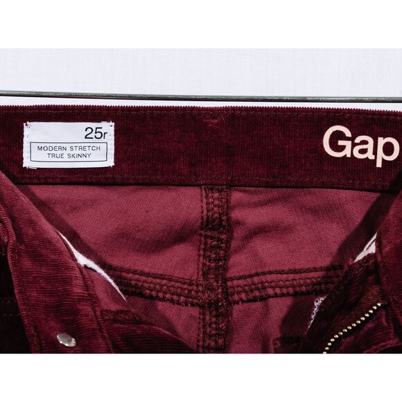 NWT Gap 1969 Modern Stretch Sz 25r True Skinny Maroon Corduroy Slacks Pants - Picture 3 of 3